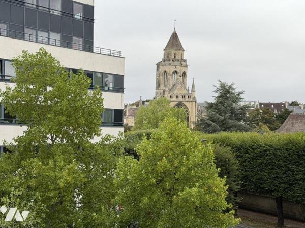 CAEN CENTRE - CITE GARDIN - Beau T5 - 94 m2 - 2 chambres - bureau - cave - garage