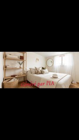 🎣 À VENDRE – CABANE DE PÊCHEUR

Charmante cabane plein sud sur 139 m² de terrain, comprenant pièce de vie, cuisine, chambre et point d’eau.

🎣 Cabanon avec toilette 
 ⛱️ Ponton à rénover.

🌿 Un petit coin de paradis pour les amoureux de pêche et de nature !