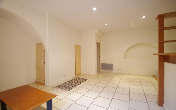 Appartement à louer    1 pièce • 38,16 m2 La Rochelle