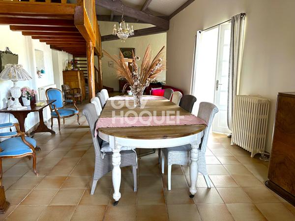 Maison spacieuse à vendre à Saint Jean de Liversay - Une opportunité à ne pas manquer !