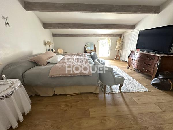 Maison spacieuse à vendre à Saint Jean de Liversay - Une opportunité à ne pas manquer !