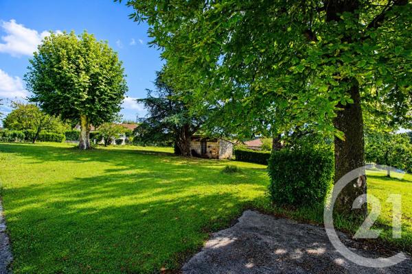 Maison à vendre  11 pièces - 402 m 2   FARGUES ST HILAIRE  - 33