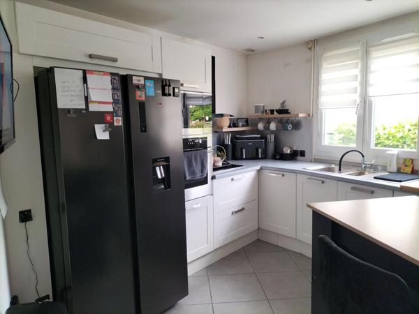 Maison de charme de 137 m² à Châteaudun avec double potentiel: résidence principale et potentiel locatif!