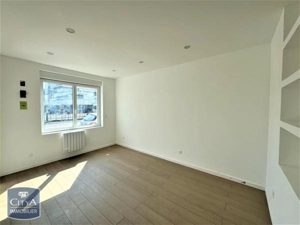 Maison à louer 4 pièces 76.39m² Loos (59120)