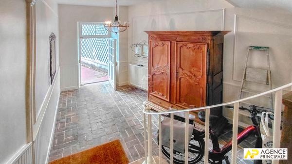 Versailles Notre-Dame maison de ville 6 pièces 163 m² au sol (133 m² carrez) avec cave 1 050 000 € **  - Référence  29214