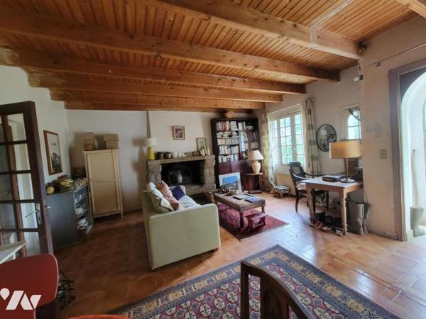 Propriété à rénover dans hameau