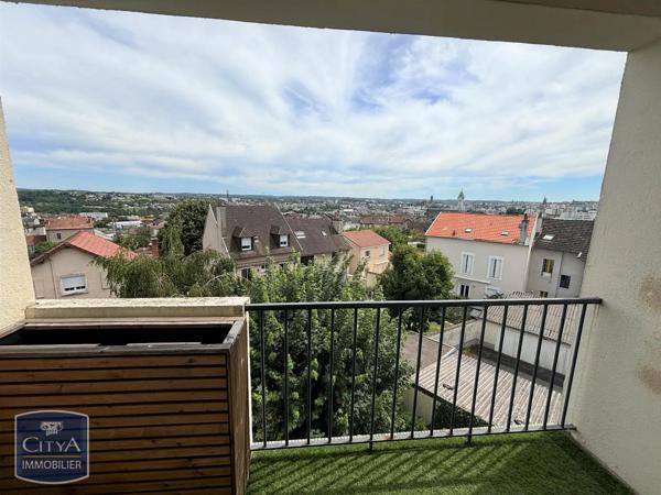 Appartement à louer 3 pièces 65.78m² Limoges (87000)