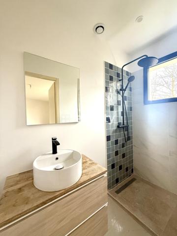 Maison 8 pièces - 175 m² Exclusivité efficity