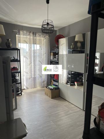 A VENDRE MURS COMMERCIAUX LOUES 86