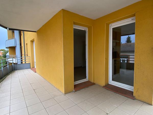 A VENDRE - TOULOUSE- Appartement T4 avec 2 places de parking en sous-sol