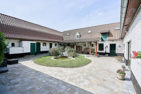 Vente Maison de luxe Comines 15 Pièces 579 m²
