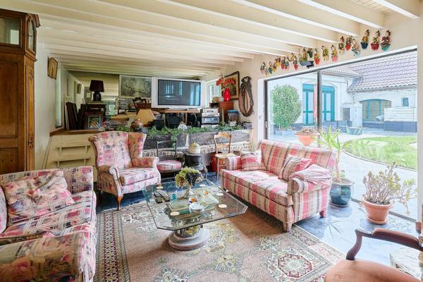 Vente Maison de luxe Comines 15 Pièces 579 m²