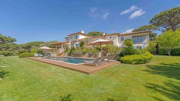 Vente Propriété de luxe La Croix-Valmer 10 Pièces 370 m²