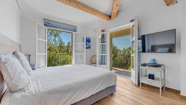 Vente Propriété de luxe La Croix-Valmer 10 Pièces 370 m²