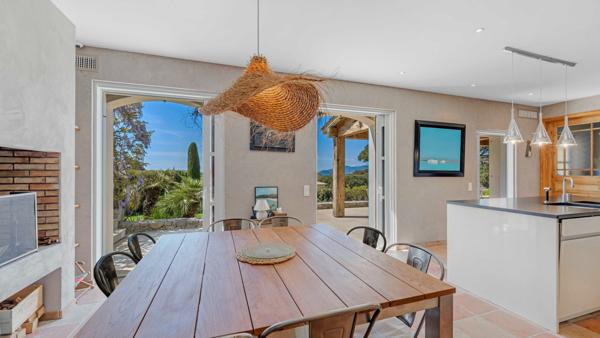 Vente Propriété de luxe La Croix-Valmer 10 Pièces 370 m²