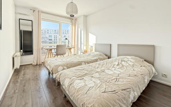 Appartement à vendre    3 pièces •  Lyon 8