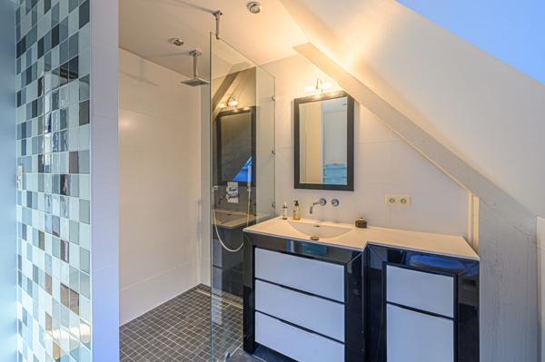 Vente Maison contemporaine Arradon 10 Pièces 240 m²