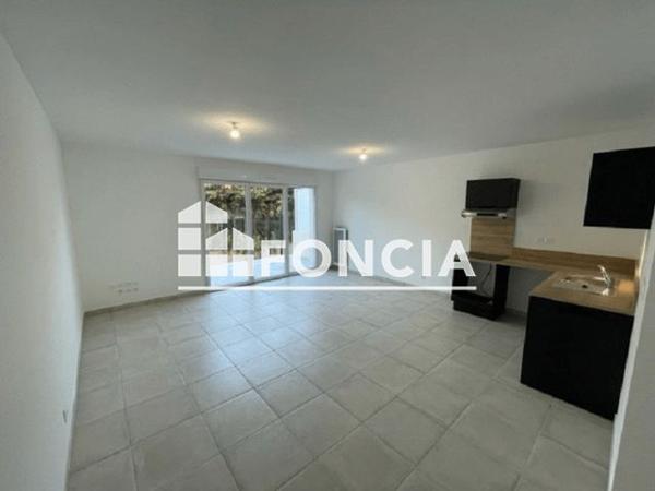 Location Appartement 4 pièces 79.9 m² - 8 RUE DU VIEUX PUITS Marseillan 34340