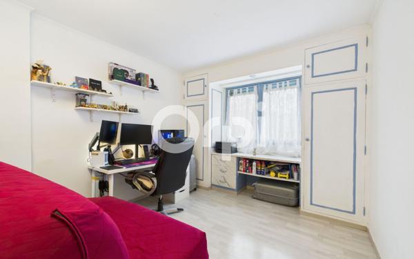 Appartement à vendre    3 pièces • 57 m2 Mandelieu-la-Napoule