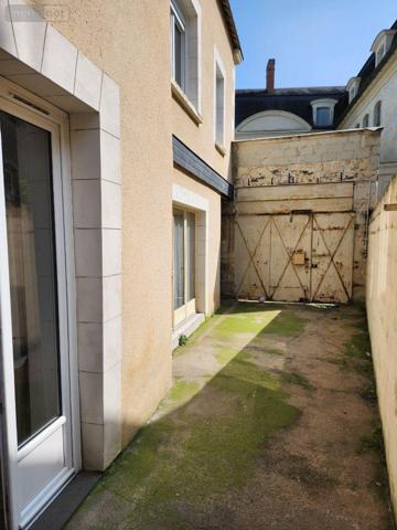 Maison à vendre à La Flèche dans la Sarthe (72200), ref : 1243