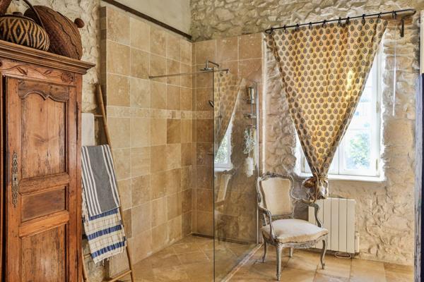 Vente Maison de luxe L'Isle-sur-la-Sorgue 8 Pièces 250 m²