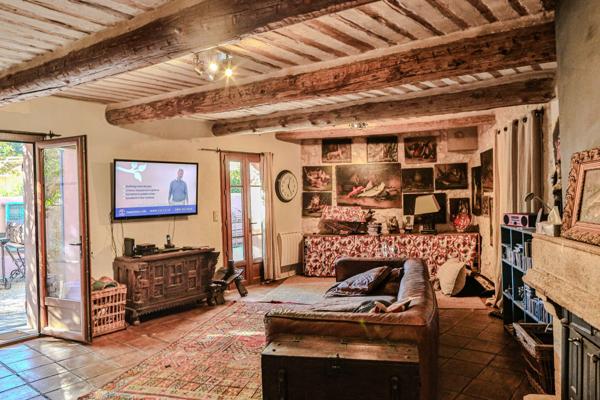 Vente Maison de luxe L'Isle-sur-la-Sorgue 8 Pièces 250 m²