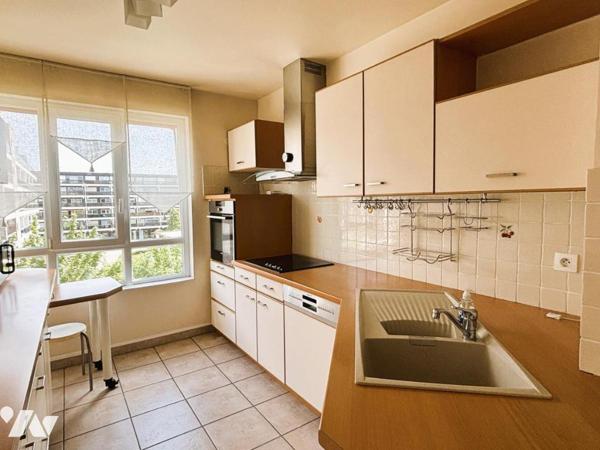 MARCQ EN BAROEUL TYPE 4 + Balcon Sud et Double garage
