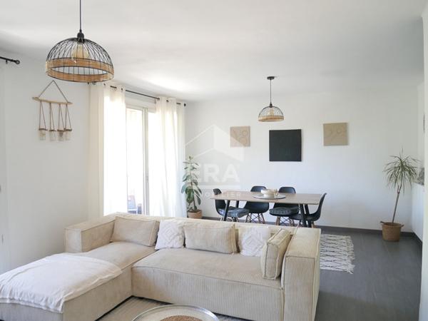 Dans  résidence sécurisée proche centre ville très bel appartement T4  de 79;5 m² + Loggia et cave