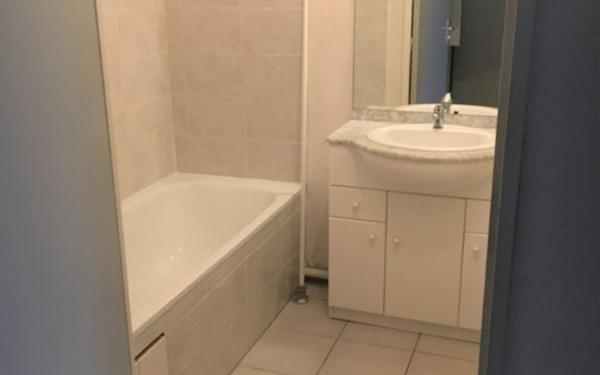 Appartement à louer    3 pièces •  Dax