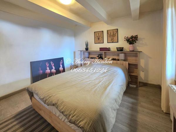 VILLENEUVE, Propriété  de 180 m²  + dépendances avec maison principale, T2 indépendant et grand potentiel sur 6900 m²