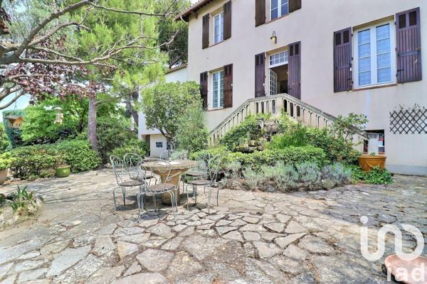 Maison à vendre 4 pièces 139 m² Marseille 12