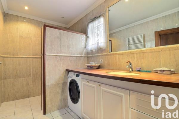 Maison à vendre 4 pièces 139 m² Marseille 12