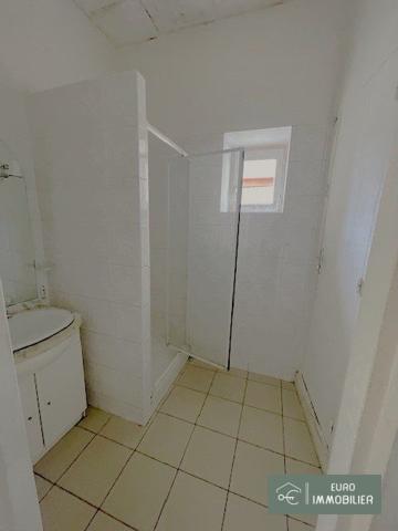 Maison en pierre - 4 chbres - dépendance 36 m², 471 m² de terrain clos - GIRONDE (33) - NOUVELLE AQUITAINE
