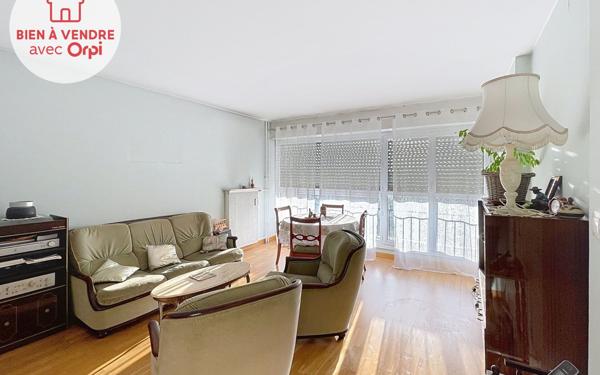 Appartement à vendre    3 pièces • 69,90 m2 Achères