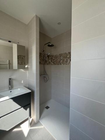 Vente Programme Neuf103,66 m² - 5 Pièces - BREUILLET (17920)