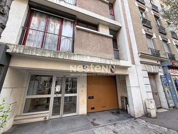 ISSY LES MOULINEAUX  - 60 AVENUE VICTOR CRESSON - PARKING EN SOUS-SOL