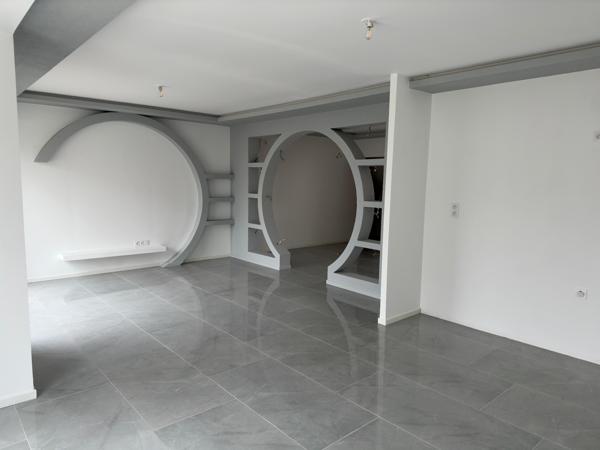 Maison Neuve Moderne de 142 m² avec Jardin et Garage – Vendôme (41100)