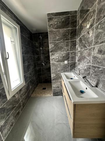 Maison Neuve Moderne de 142 m² avec Jardin et Garage – Vendôme (41100)