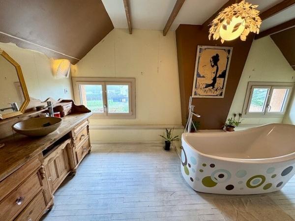 Charmante maison 3 chambres située à TREGUEUX