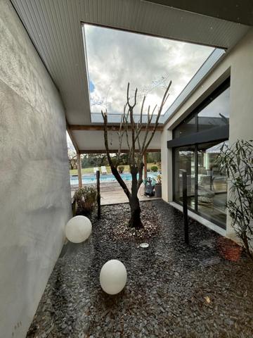 Maison 6 pièces - 280 m² Exclusivité efficity