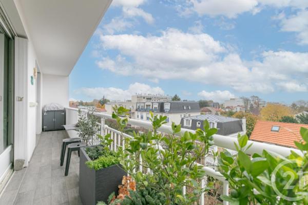 Appartement F4 à vendre  4 pièces - 87,39 m2 ST MAUR DES FOSSES - 94