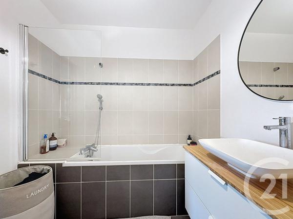 Appartement T2 à vendre  2 pièces - 45,67 m2 CASTELNAU LE LEZ - 34