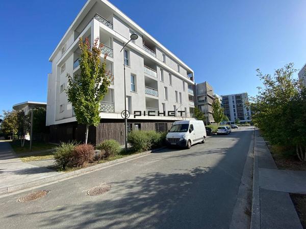 Appartement 2 pièces 42 m² LORMONT - 33310