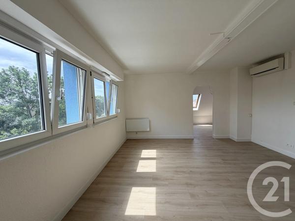 Appartement F4 à vendre  4 pièces - 84,22 m 2   LINGOLSHEIM  - 67