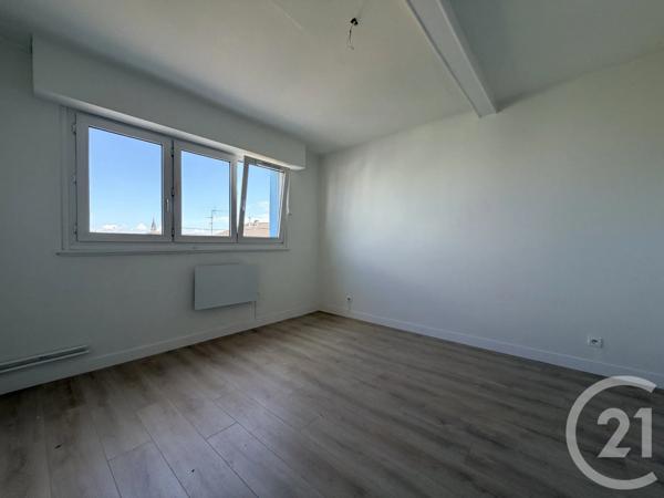 Appartement F4 à vendre  4 pièces - 84,22 m 2   LINGOLSHEIM  - 67