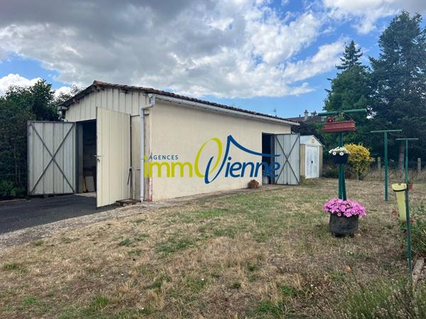 Vente Maison 4 pièces 88 m2 à Lussac-les-Châteaux