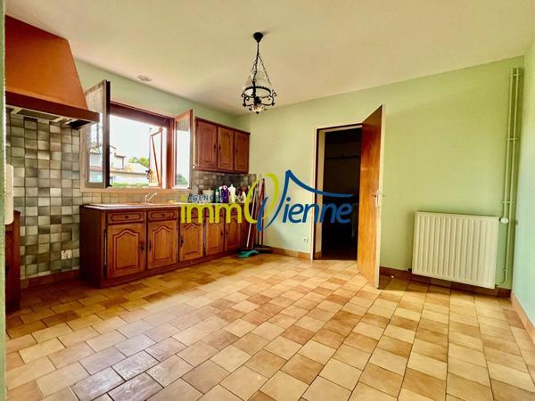 Vente Maison 4 pièces 88 m2 à Lussac-les-Châteaux