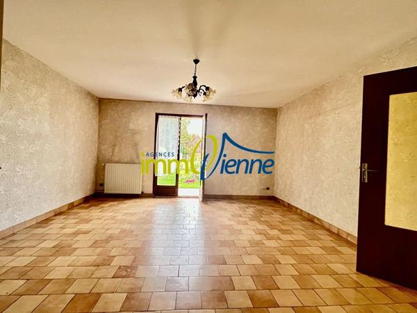 Vente Maison 4 pièces 88 m2 à Lussac-les-Châteaux