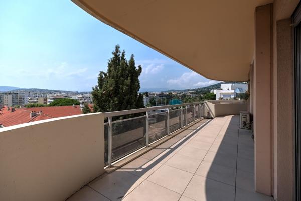 Vente Appartement de luxe Cannes 6 Pièces 193 m²
