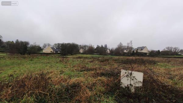 Terrain à Batir à vendre à Baud dans le Morbihan (56150), ref : 065/1815   
Centre-ville